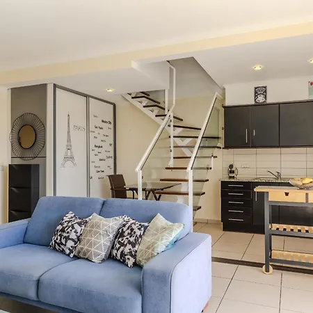 Appartamento #418 Cozy & Bright Spacious Retreat